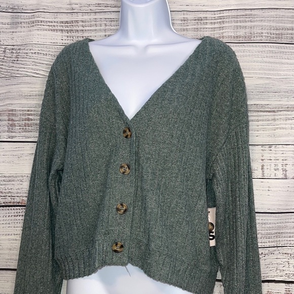 Sweatshirts, Hoodies, Sweaters etc S, M, L, XL - Picture 6 of 10